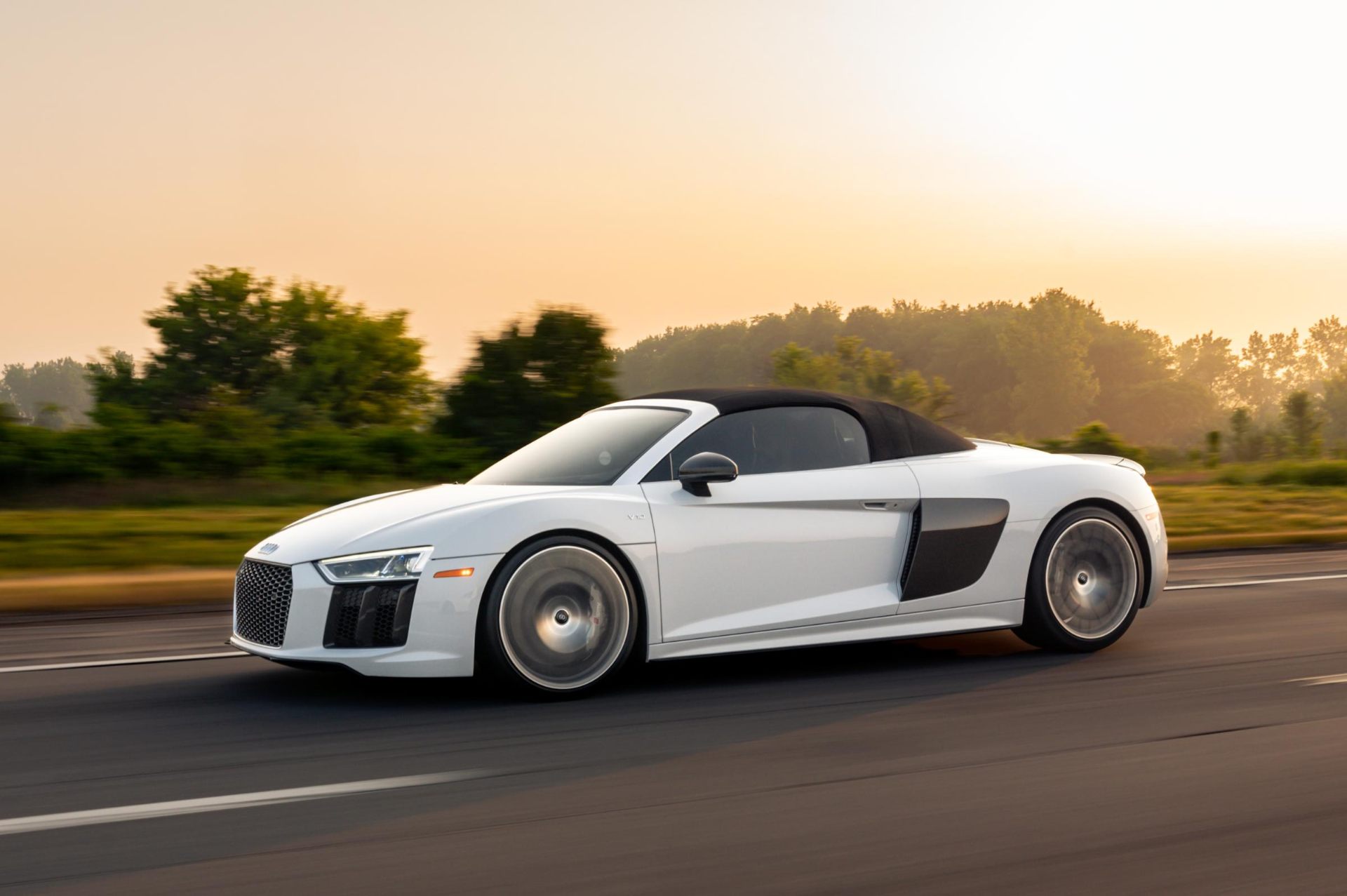 Luxury Automotive — frame 4